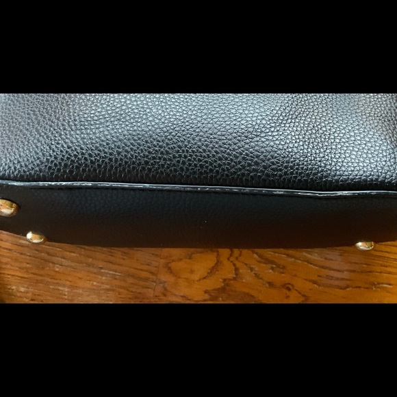 Crossbody Bag Shoulder Bag with Tassel - Picture 8 of 9